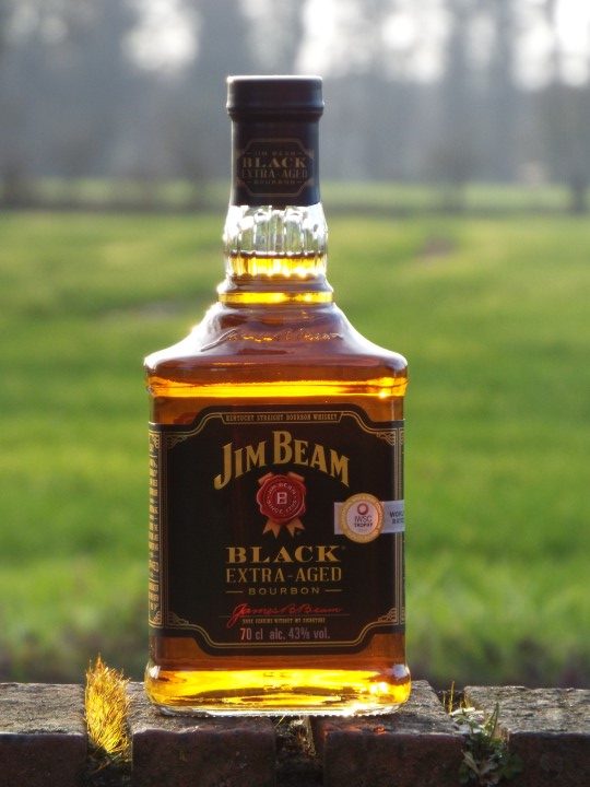 Jim Beam BLACK Extra-Aged Bourbon 0,7