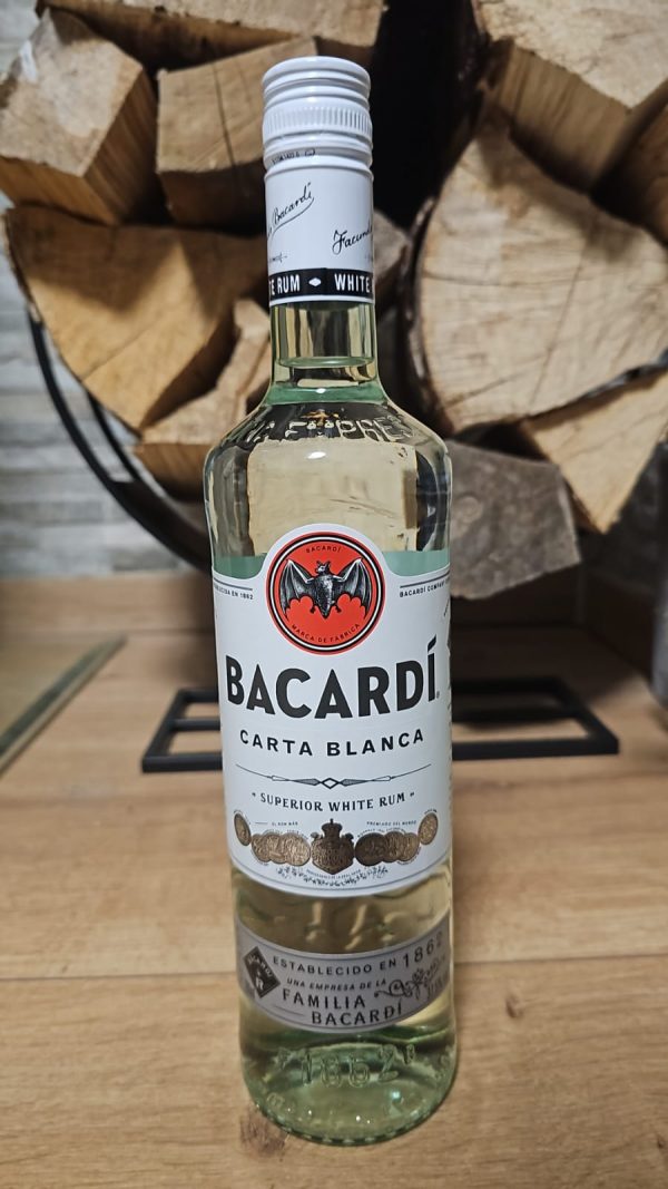 Bacardi Superior White Rum 700ml 1